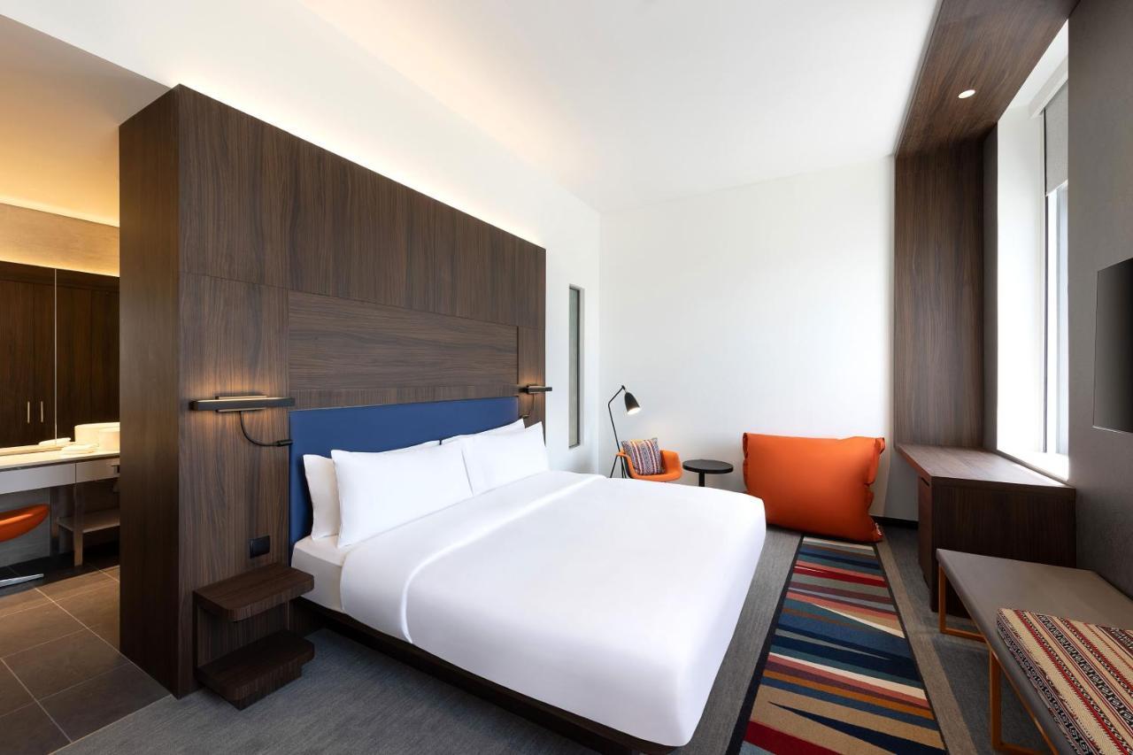 Aloft Al Mina, Dubai