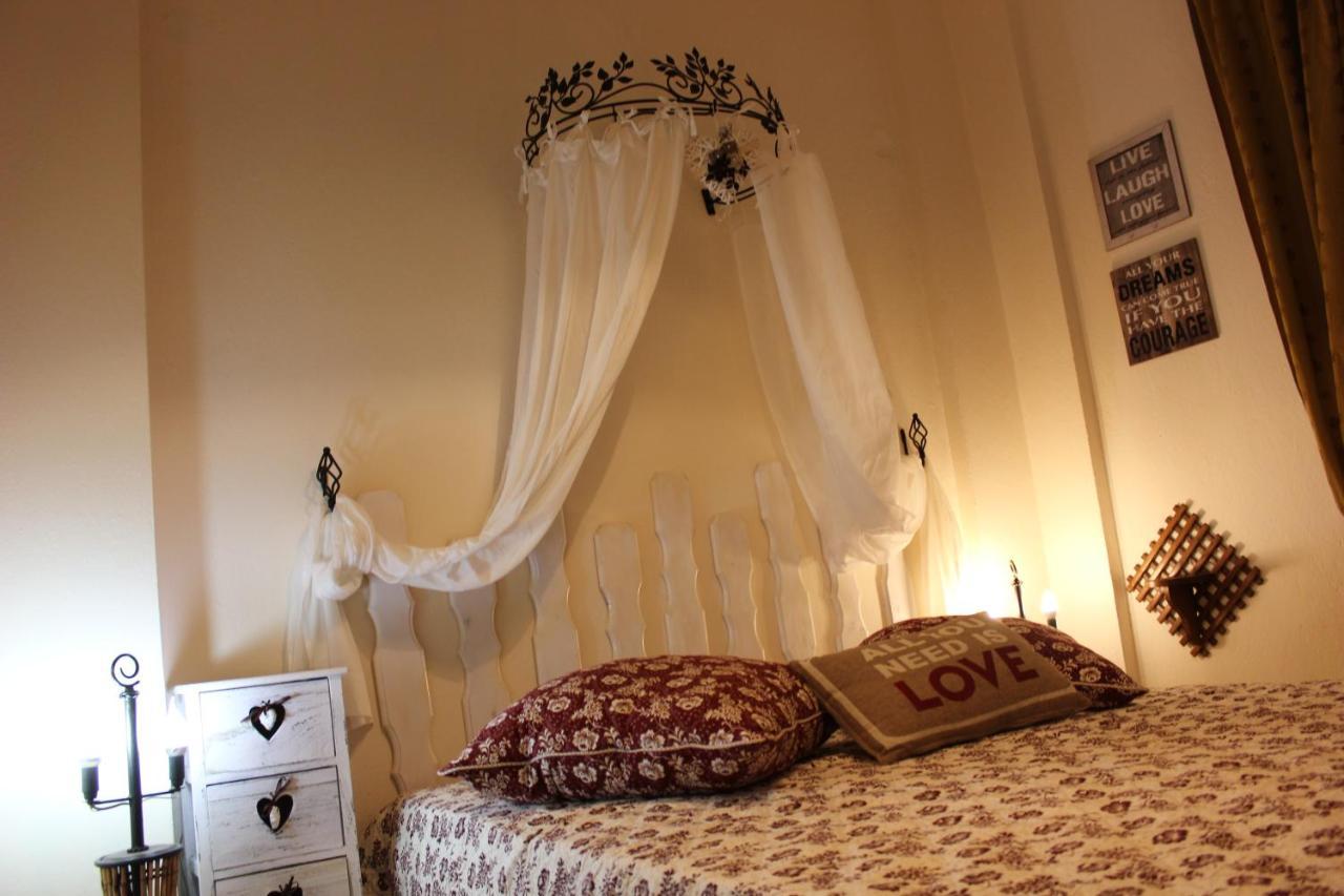 Siviri Apartment In Blu