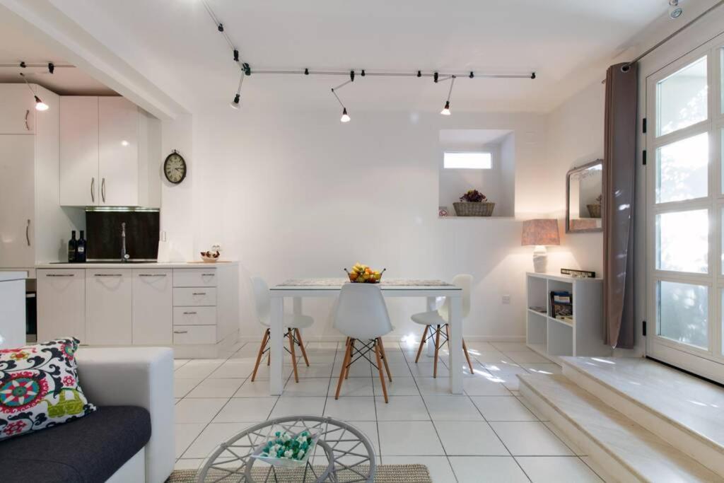 Joy4you Apt Near Beach & Center