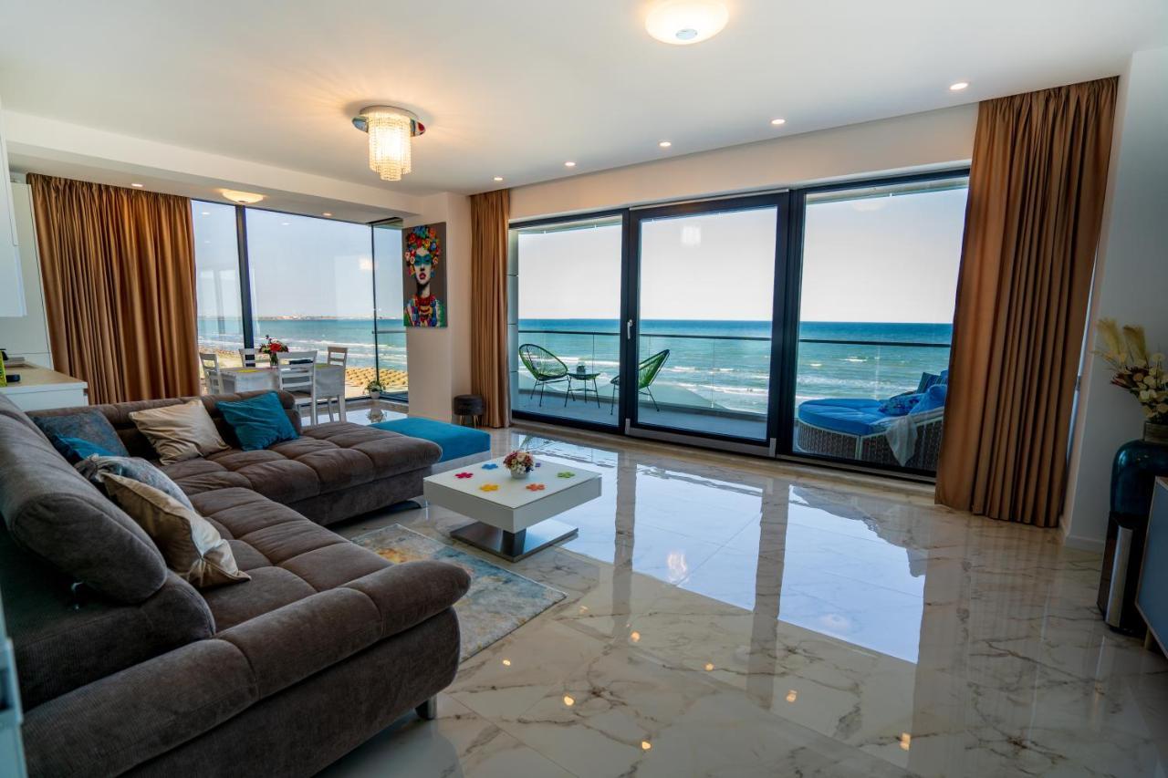 Summer Blue Apartment