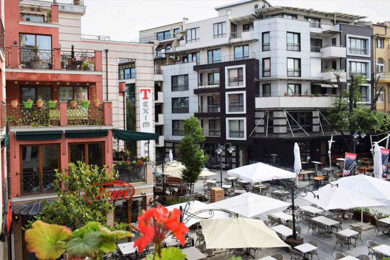 Top Center Apartment Gramophone With Private Parking