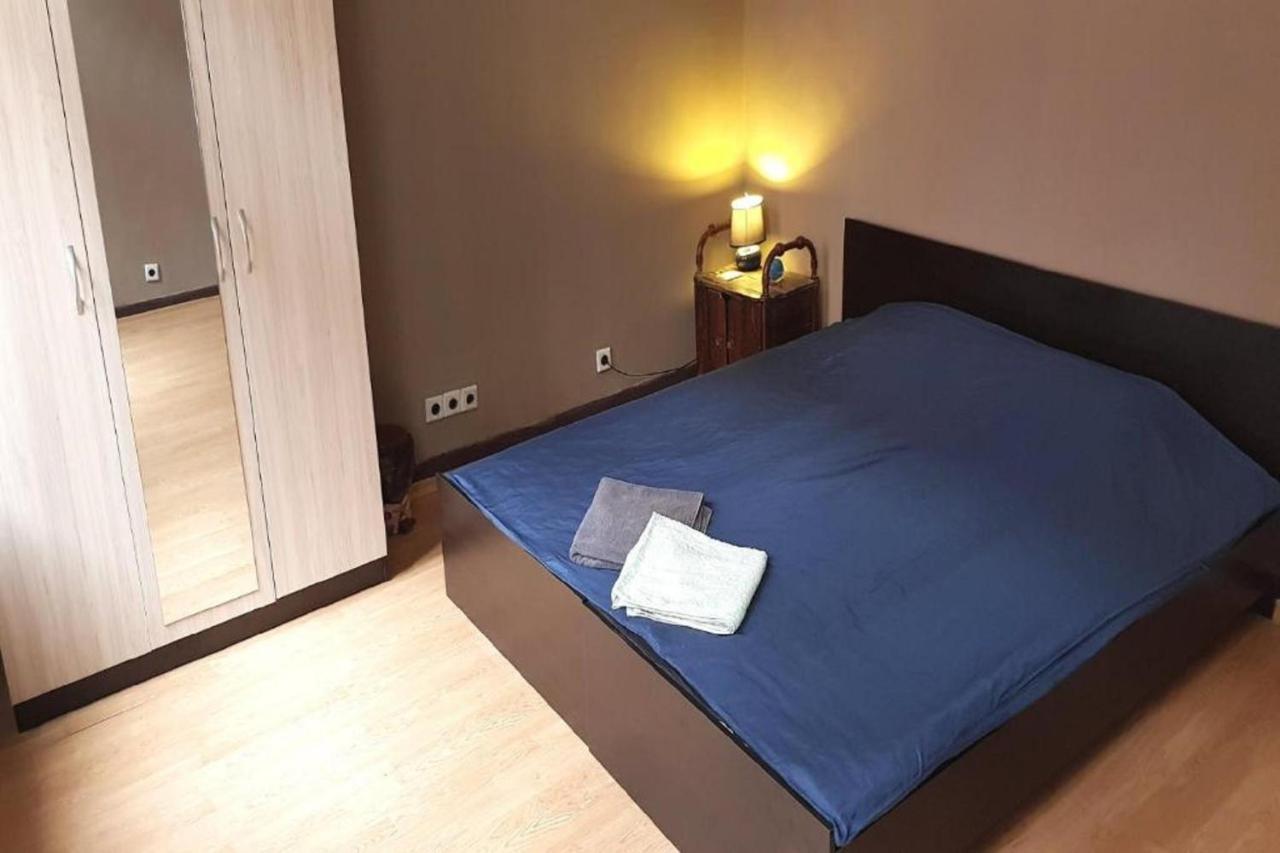 Vintage Private Rooms In The Heart Of The Downtown