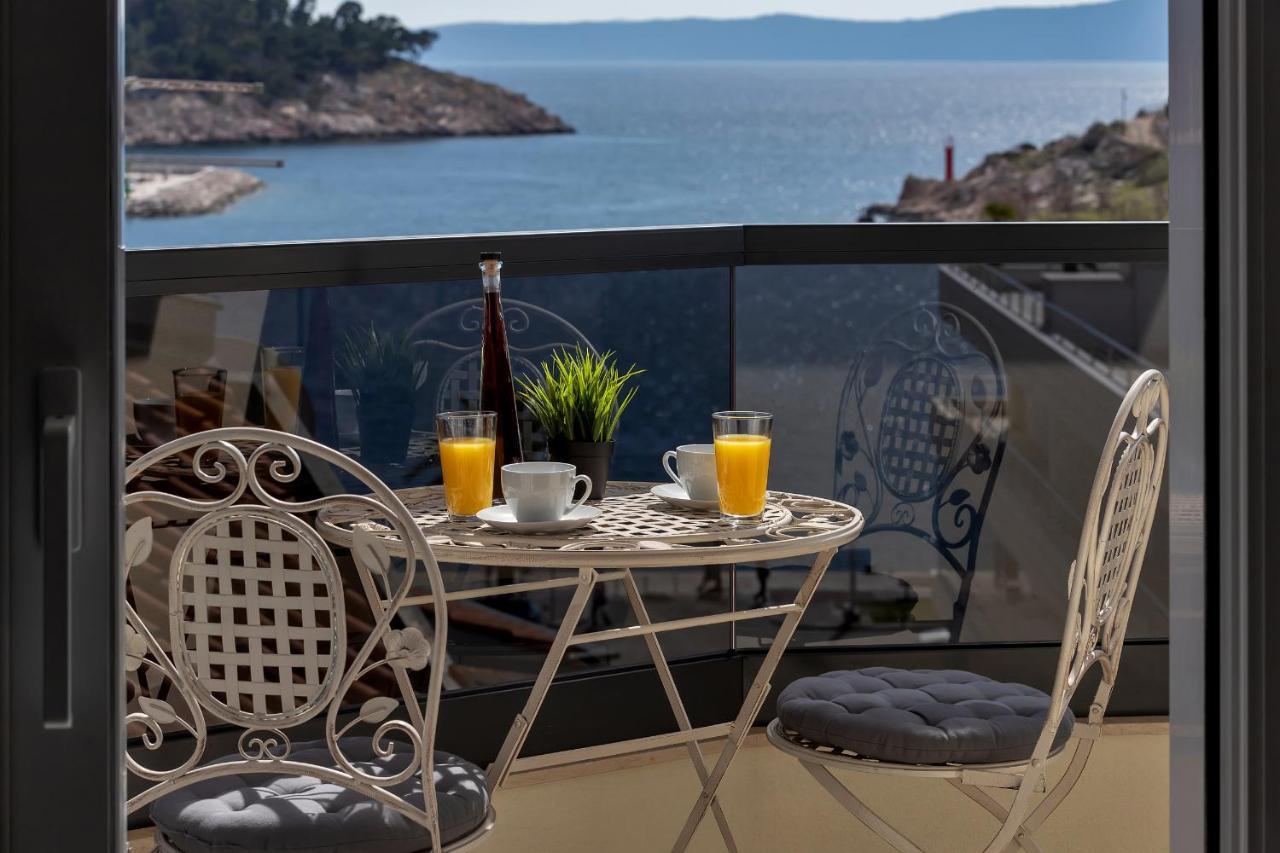 Exclusive Center Apartment