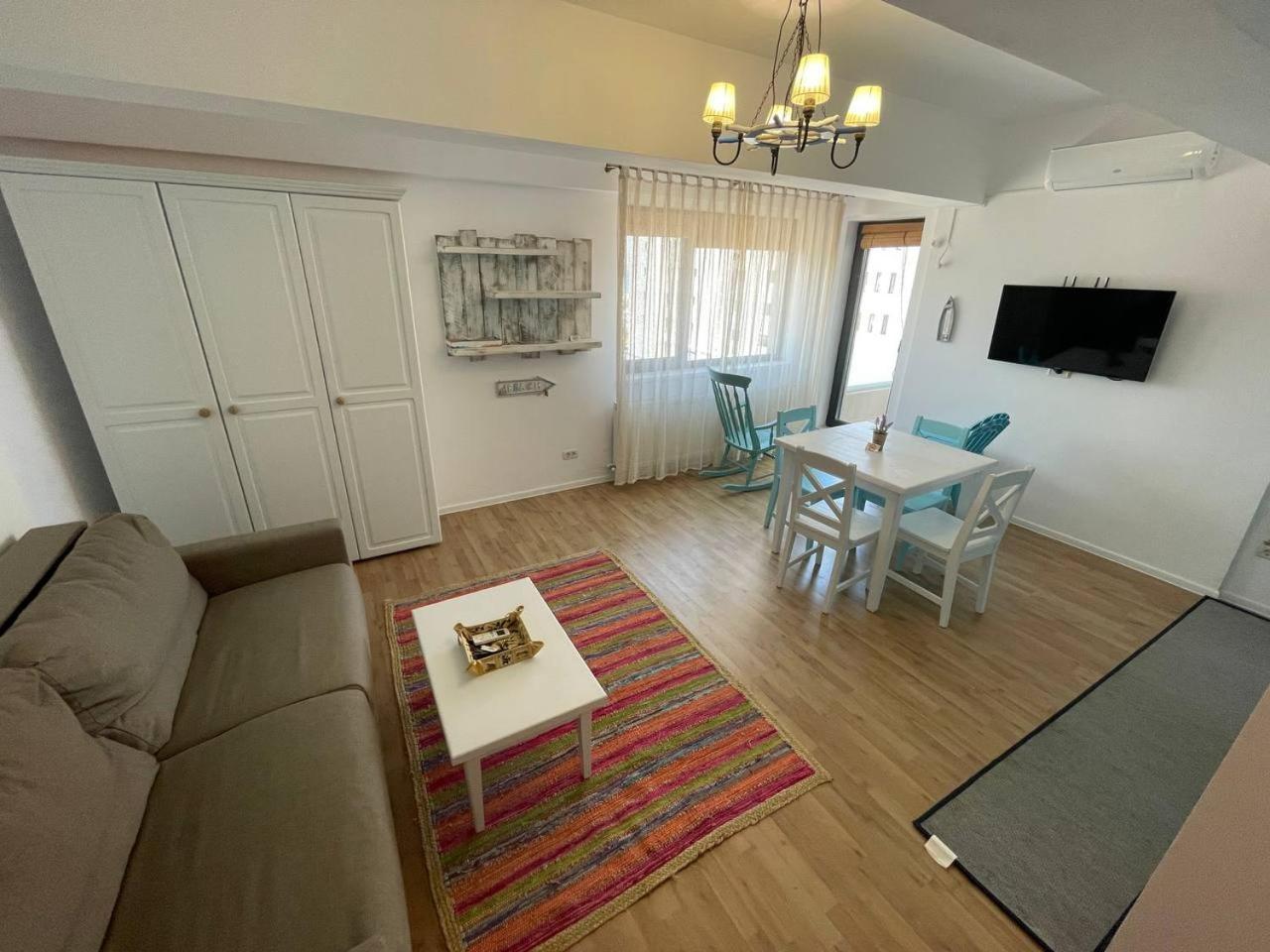 Zorba The Greek Apartment Mamaia-nord