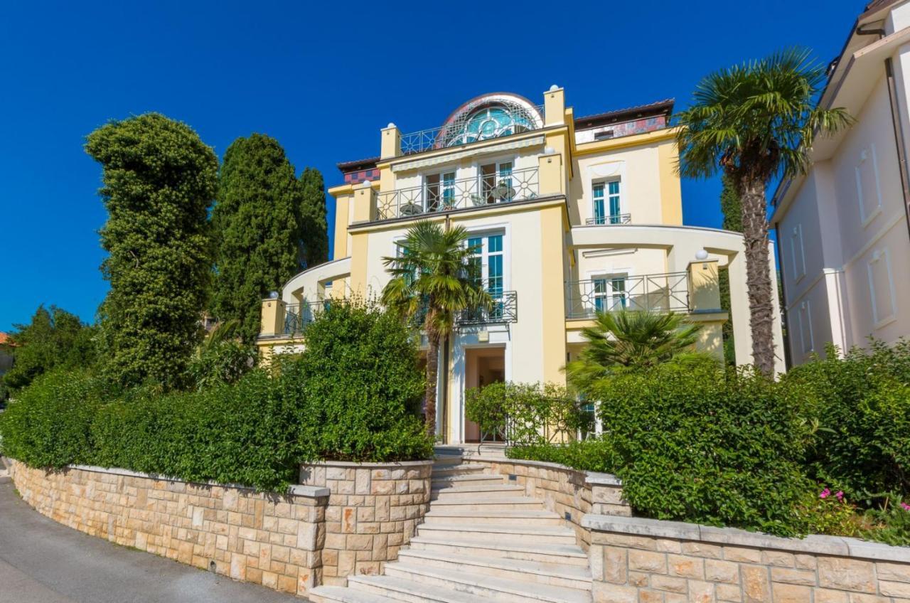 Villa Roza