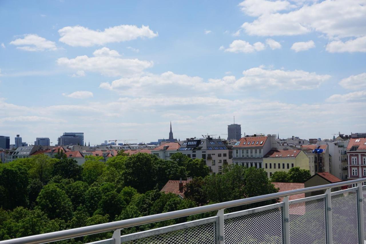 Augartenblick Penthauscombo 14/15 Blick Zum Riesenrad