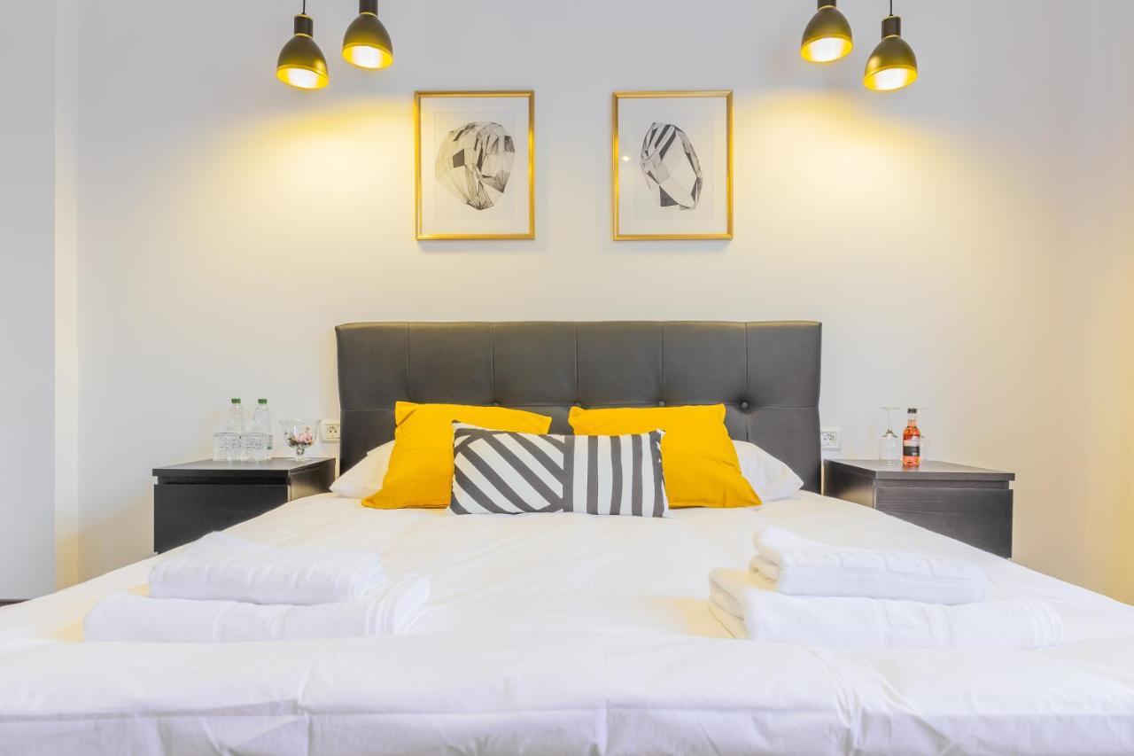 Chateau: Upscale Suites In Bucharest's Historical Center!