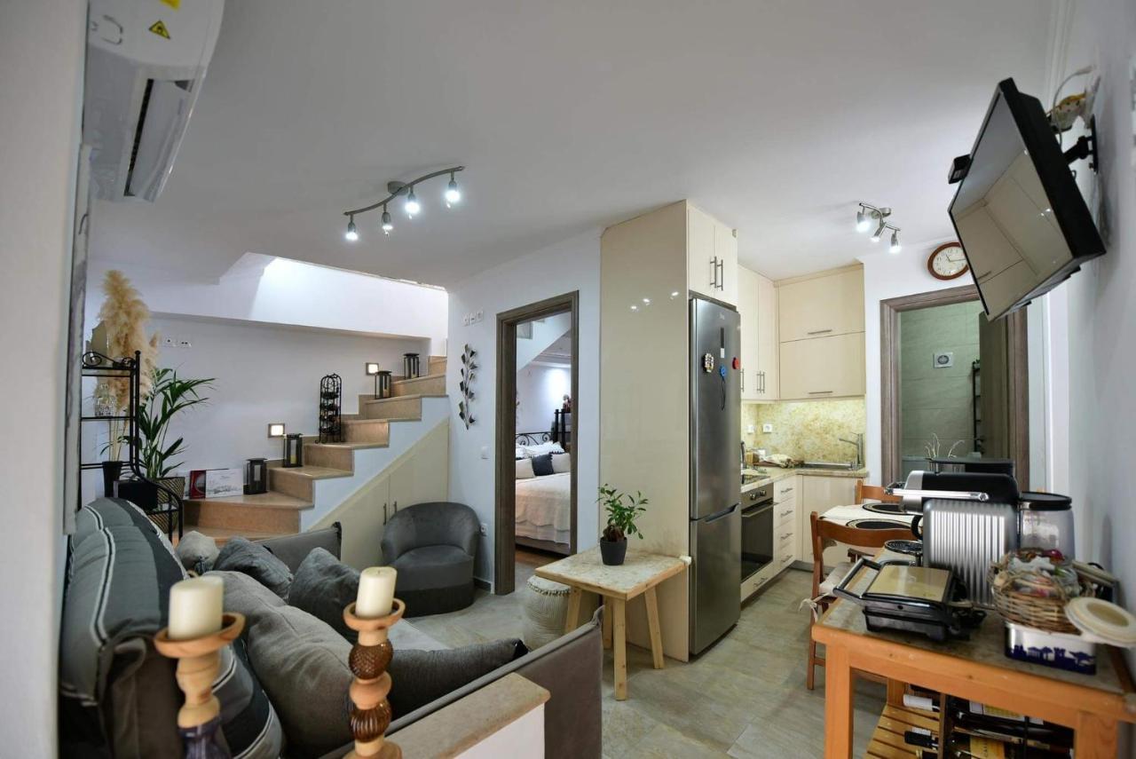 Agate Hydra Luxury Apartment