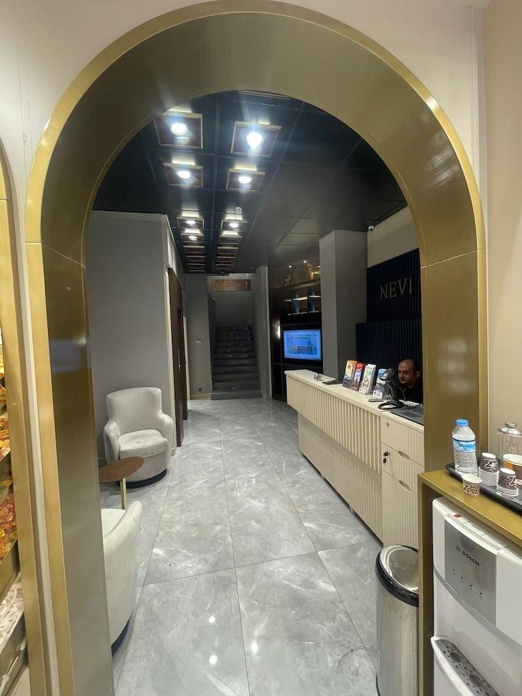 Nevi Hotel & Suites