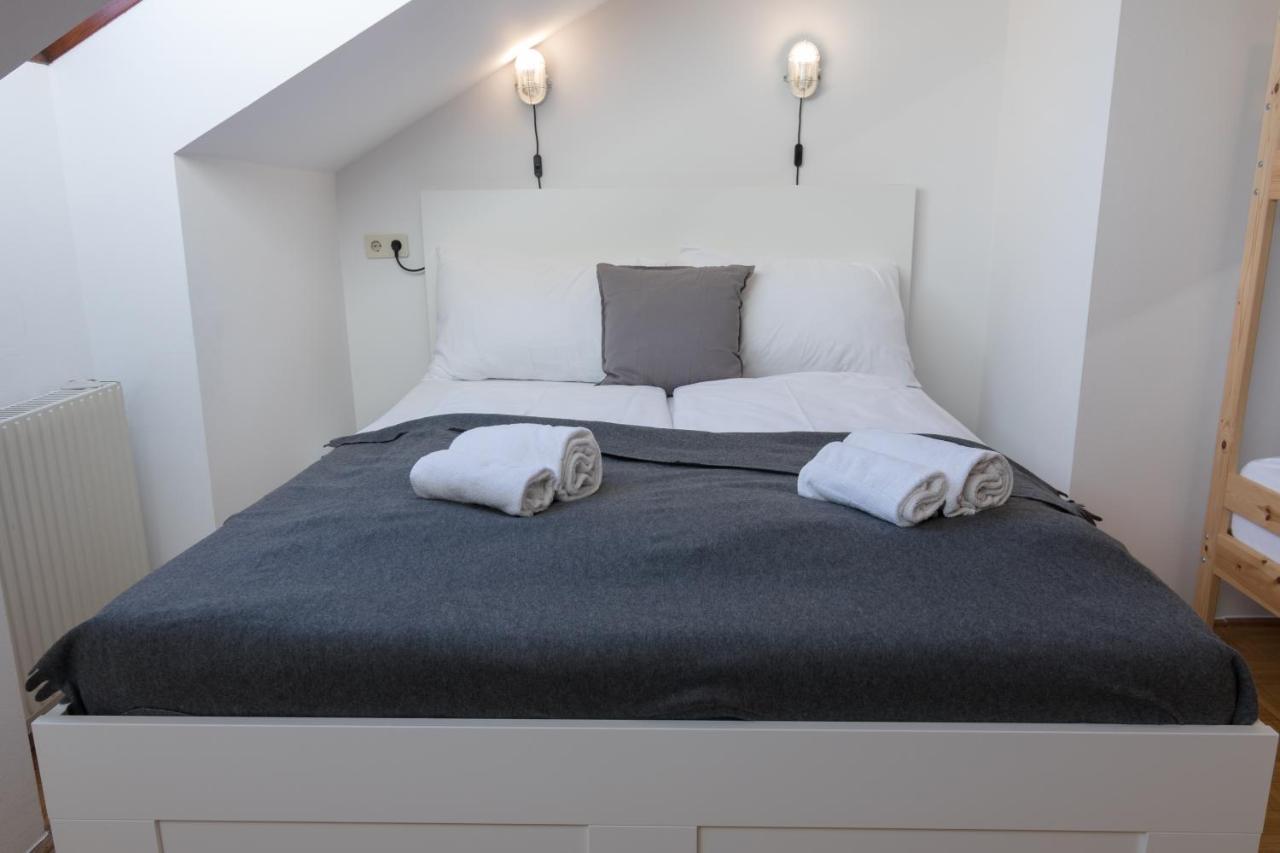 Yeshello Central Station