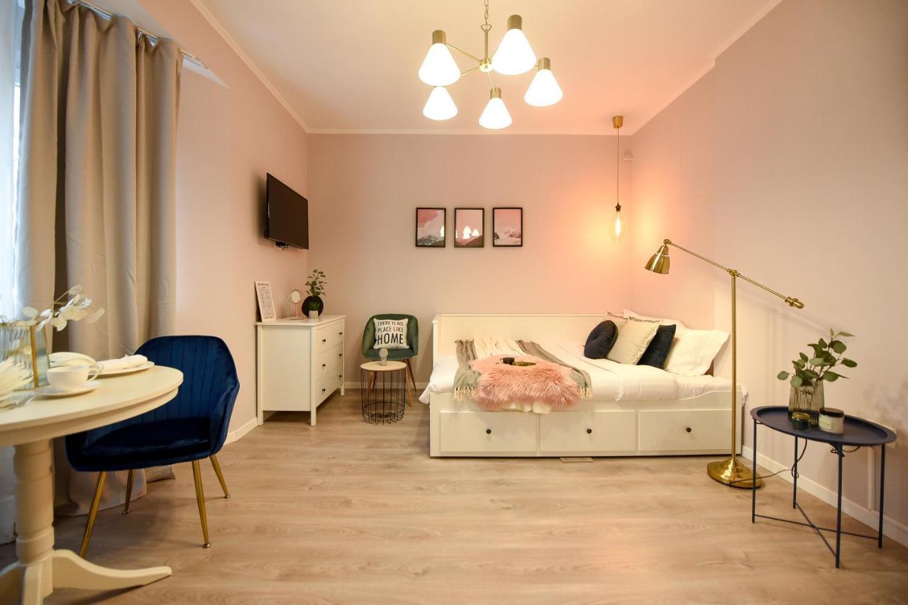 Less Is More. Homey Central Studio