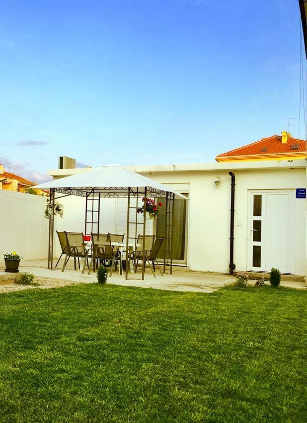 Apartments by The Sea Podstrana, Split 16793