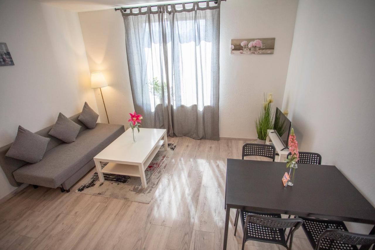 Apartment In The City Center