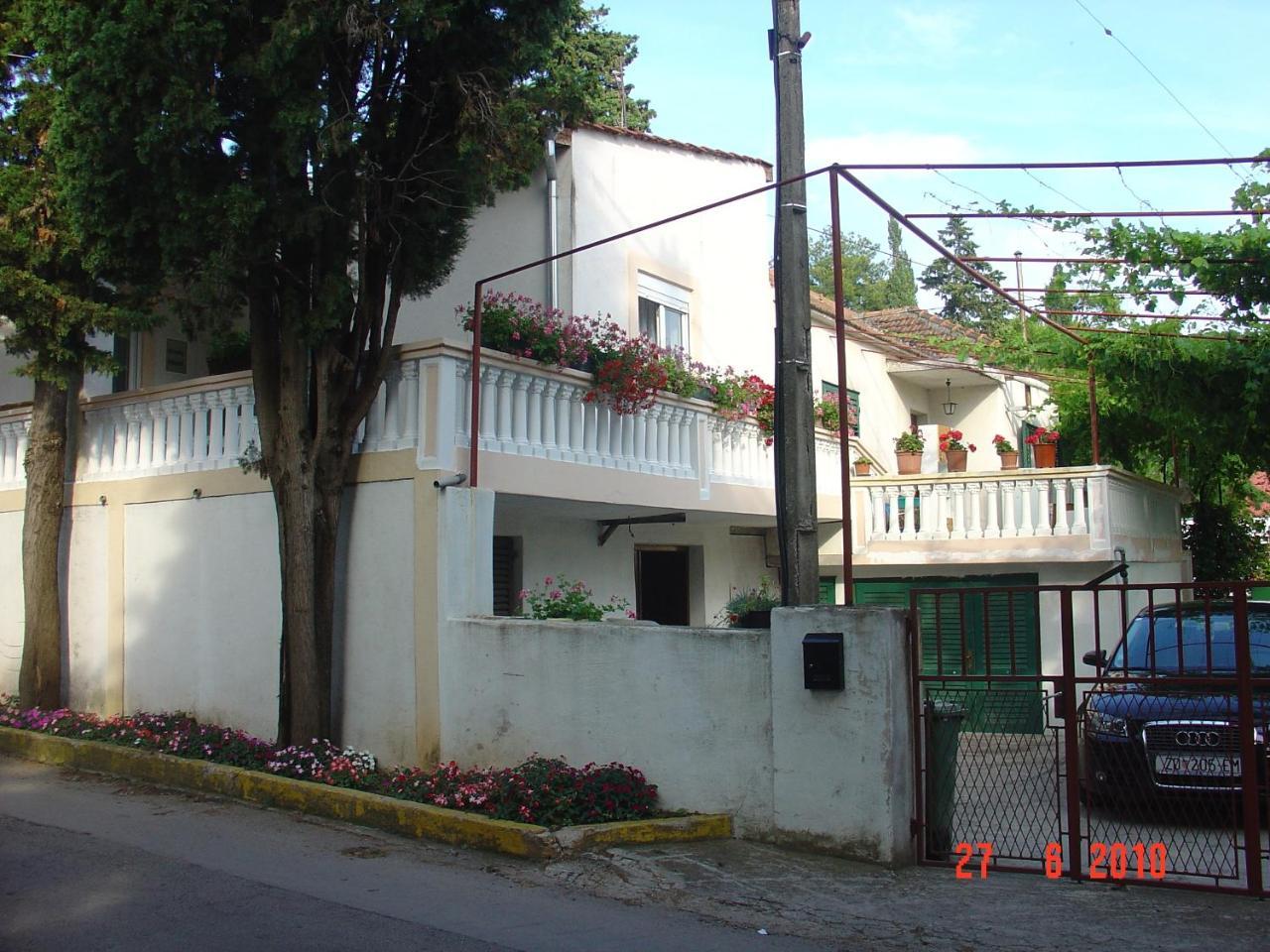 Apartments With A Parking Space Sveti Filip I Jakov, Biograd 13225