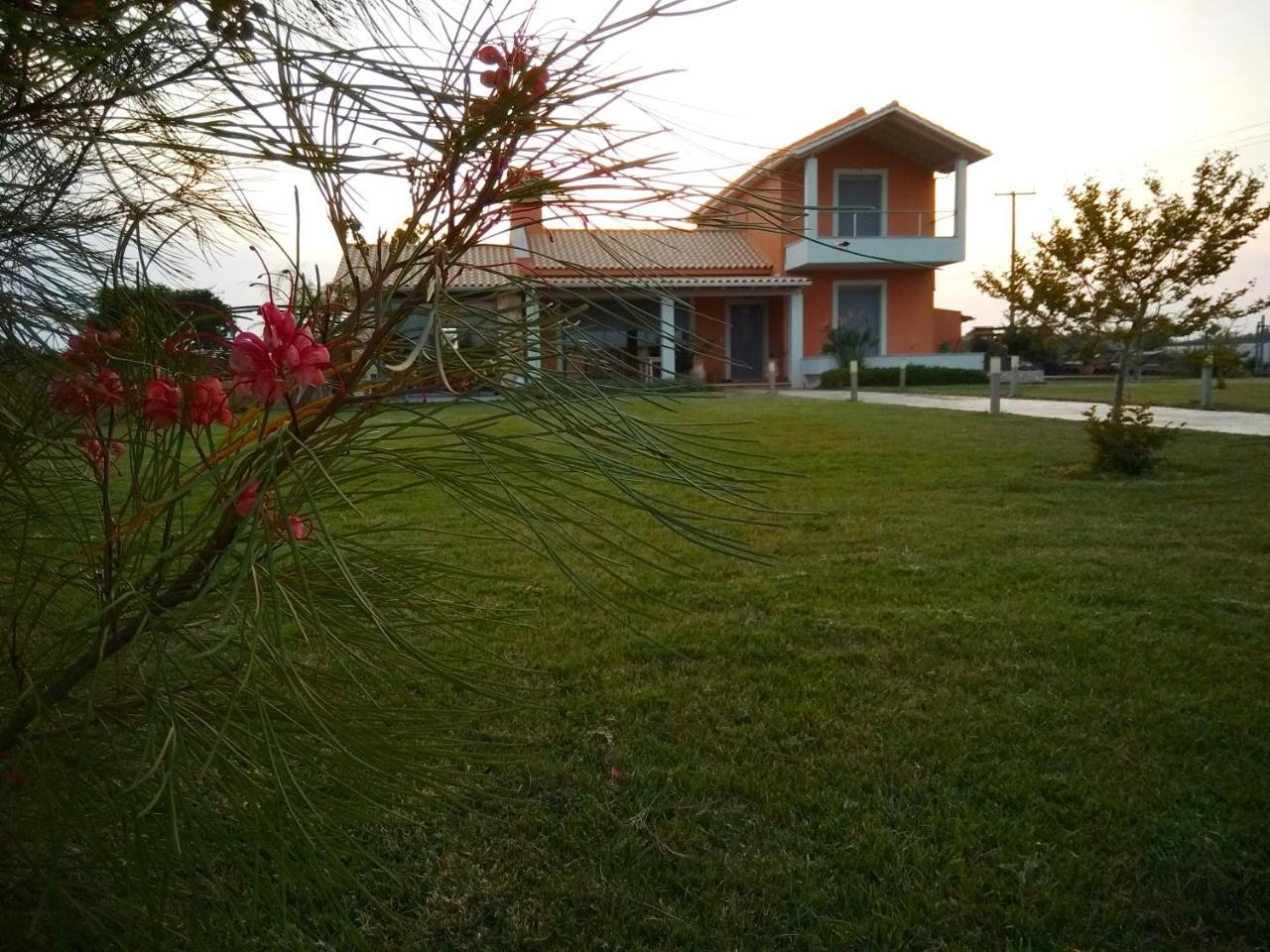 Villa Manolia