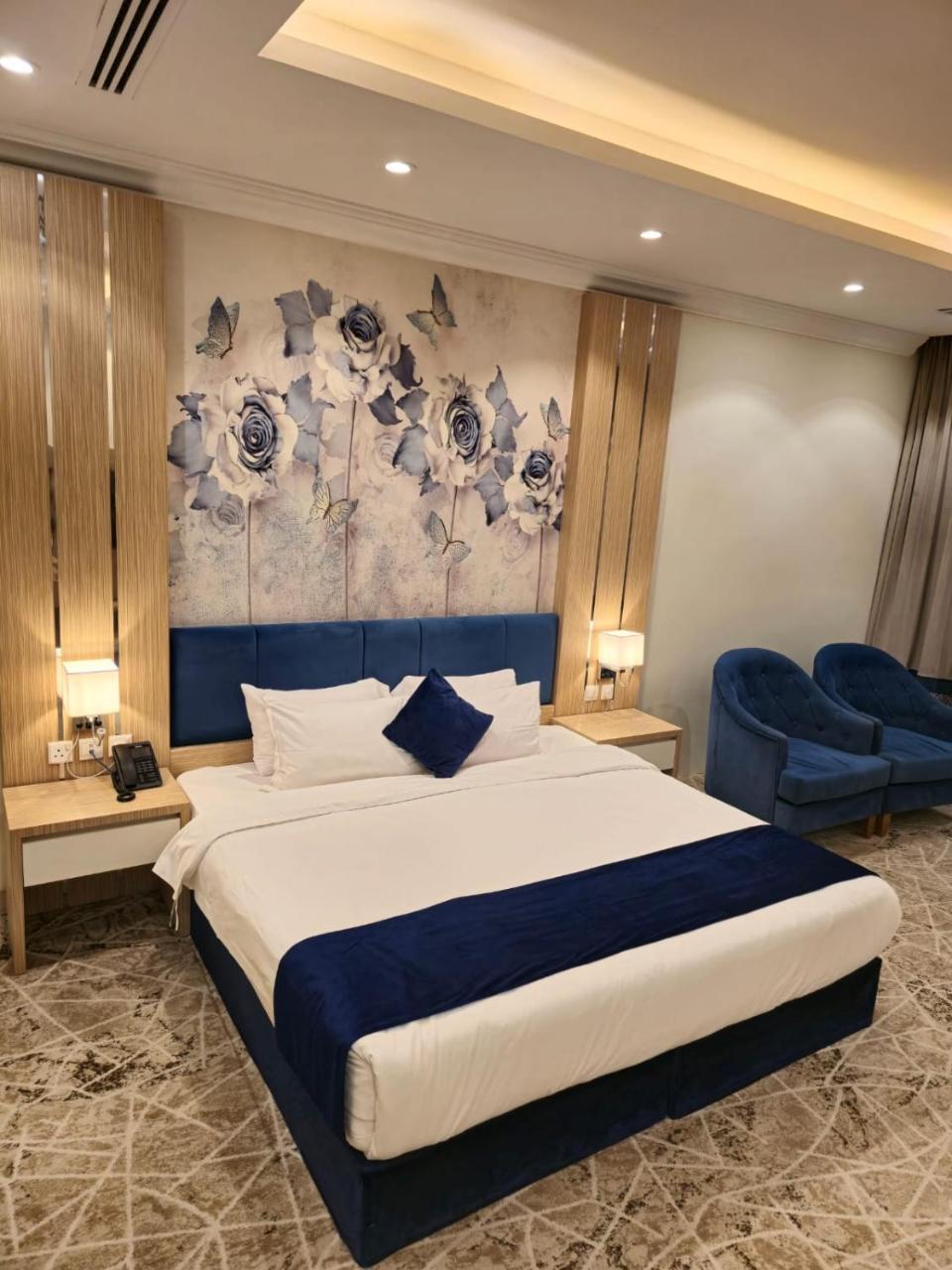 Reef Home Luxury Hotel