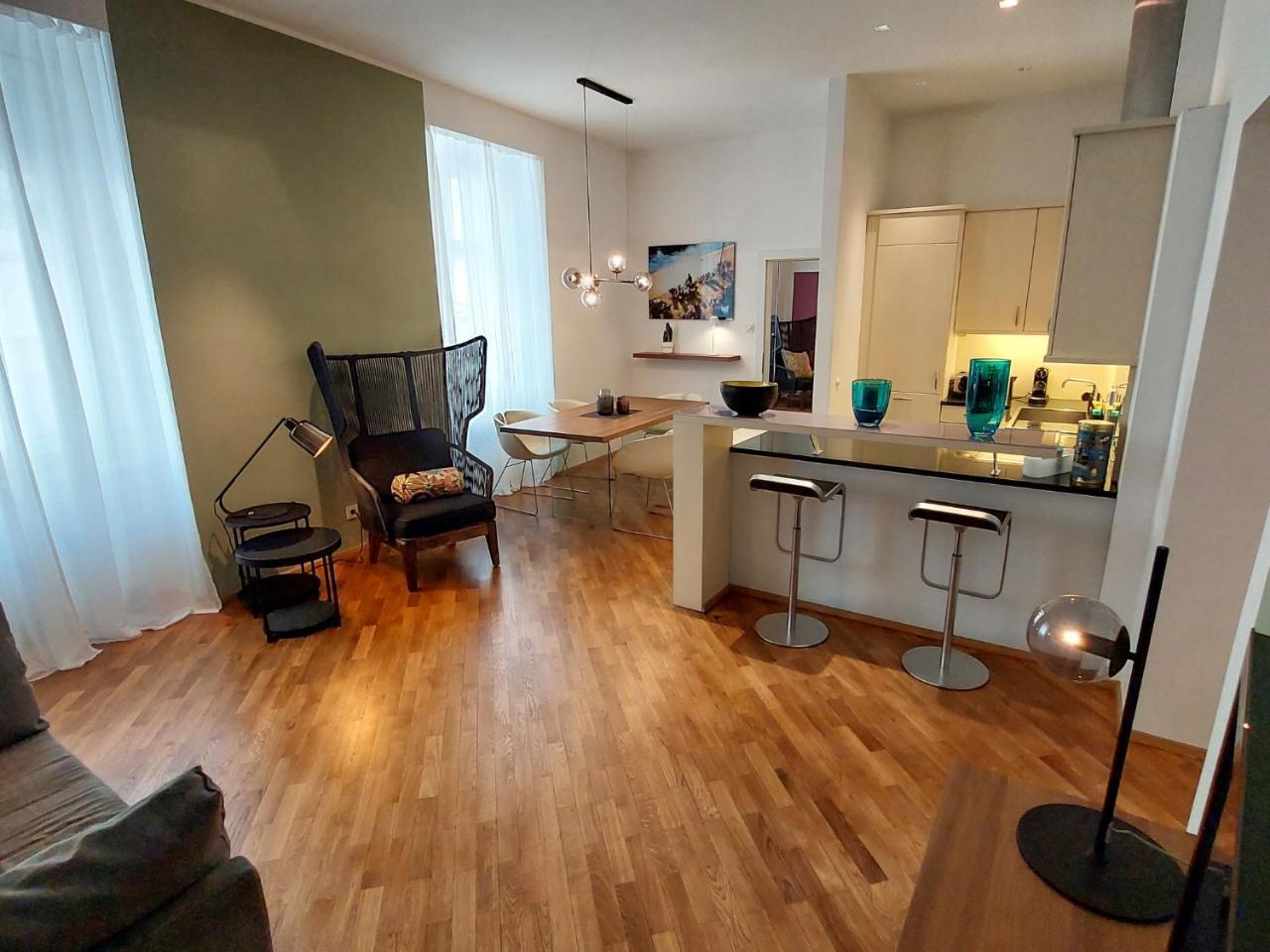 Apartment Inner City