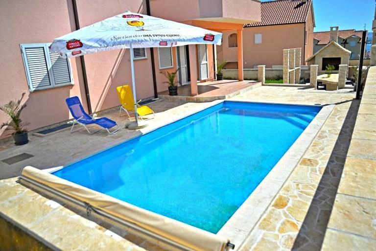 Apartments Ivica