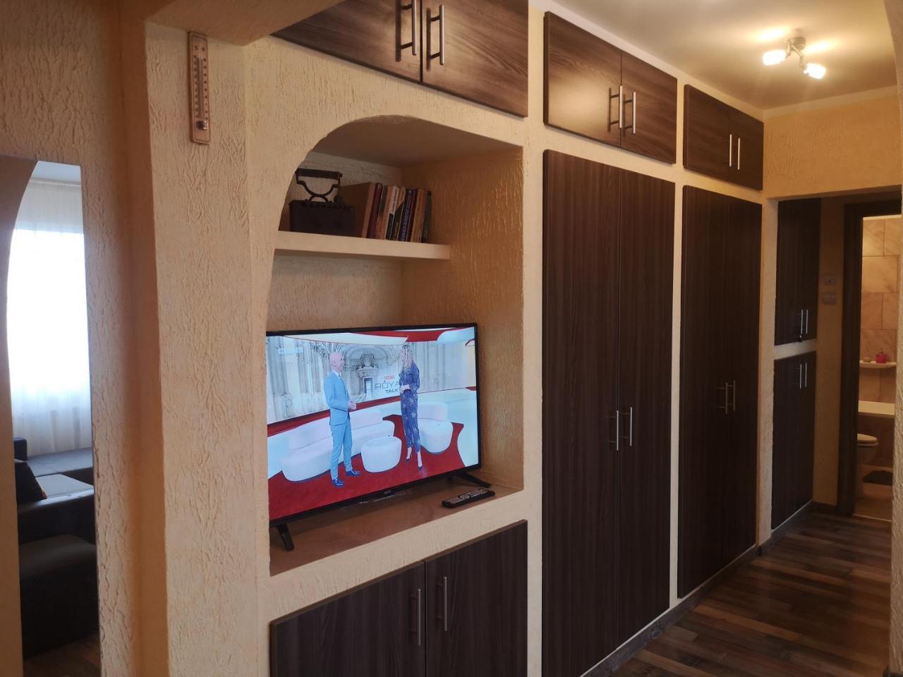 Apartament Anca 'arhb Simetrie'