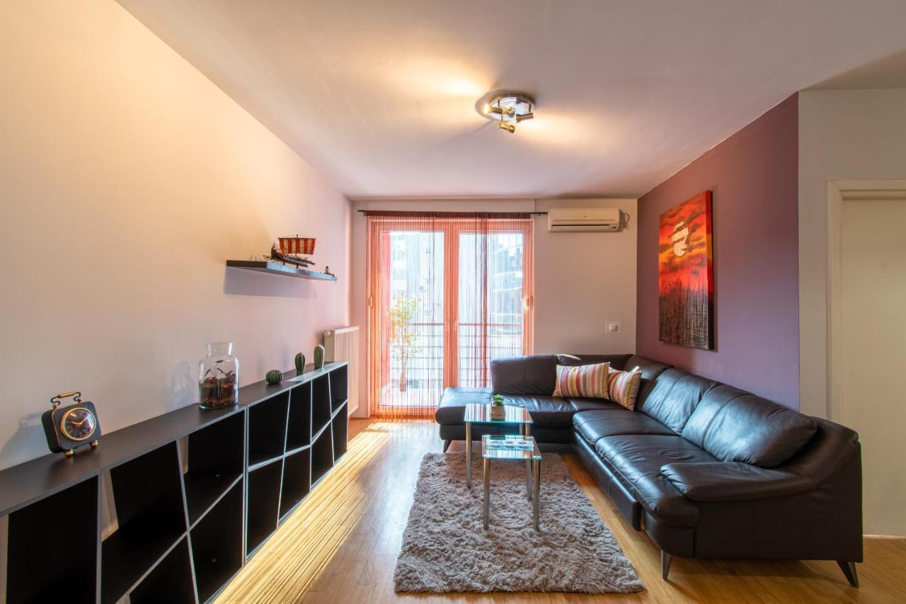 Flexible Selfcheckins 31 Zagreb Garage Loggia New