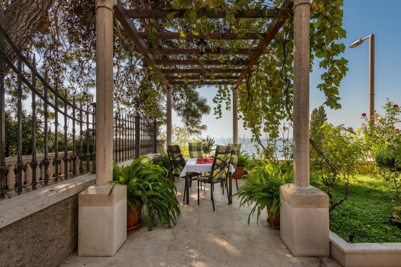 Dubrovnik Seaview Apartment 10 Min To The Old Town