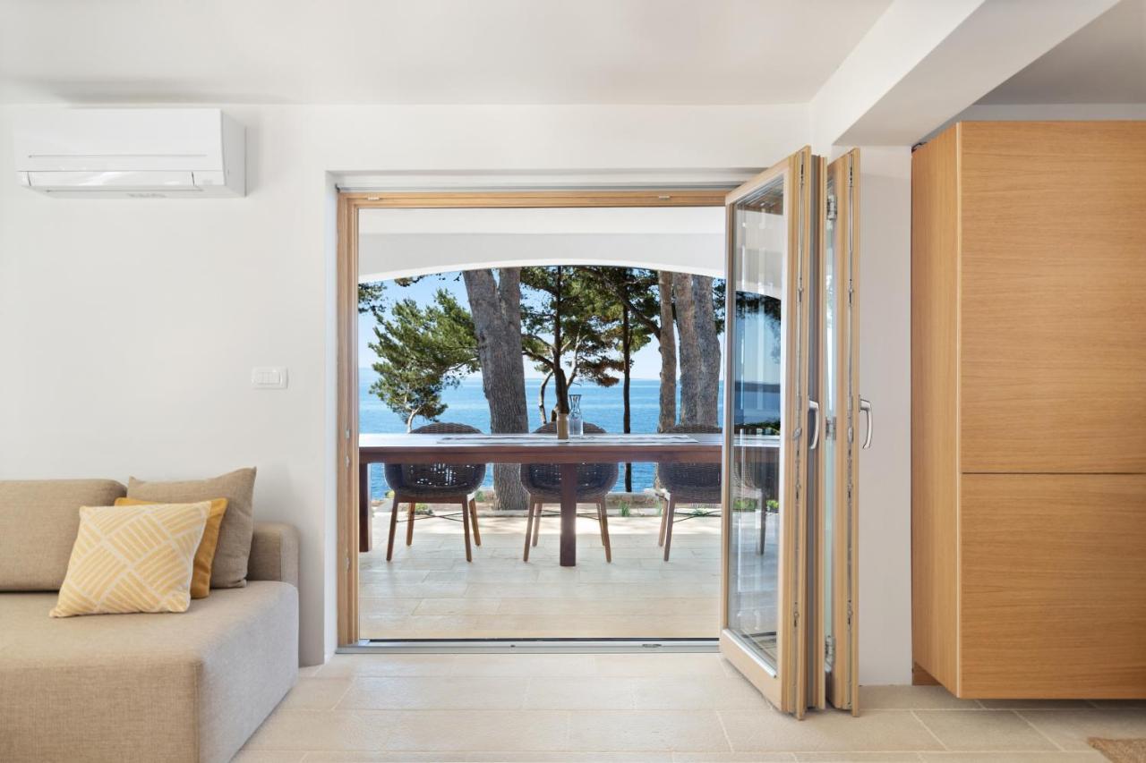 Luma Hvar Premium Beachfront Villa 1st Row To Sea