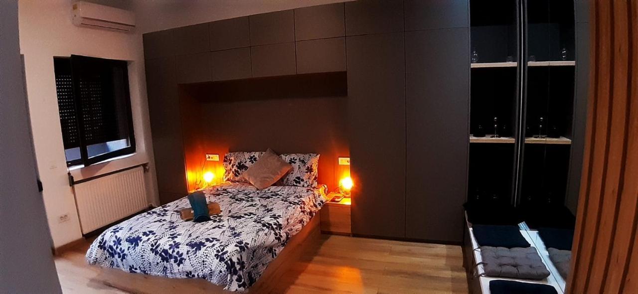 Best Ambiance Apartment & Vew In Center Bucharest