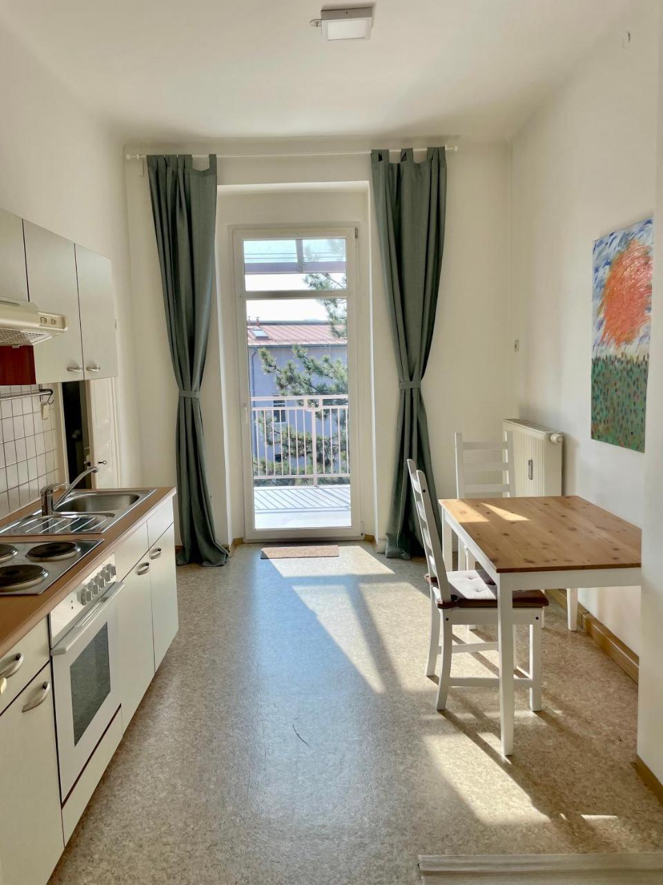 Downtown Chic Apartment Graz Top 8 Self Check-in