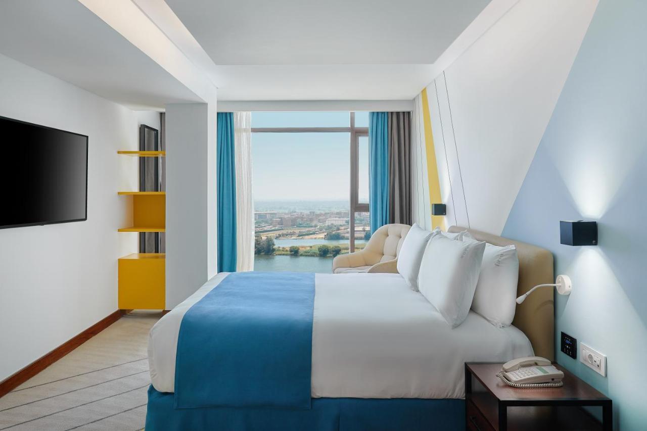 Holiday Inn & Suites Cairo Maadi