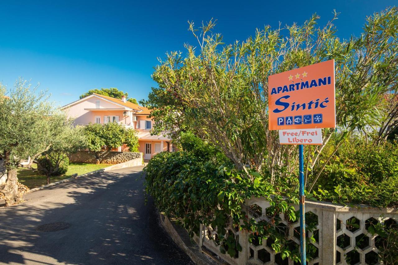 Modern & Cosy 1-bed Apartment In Krk, Croatia