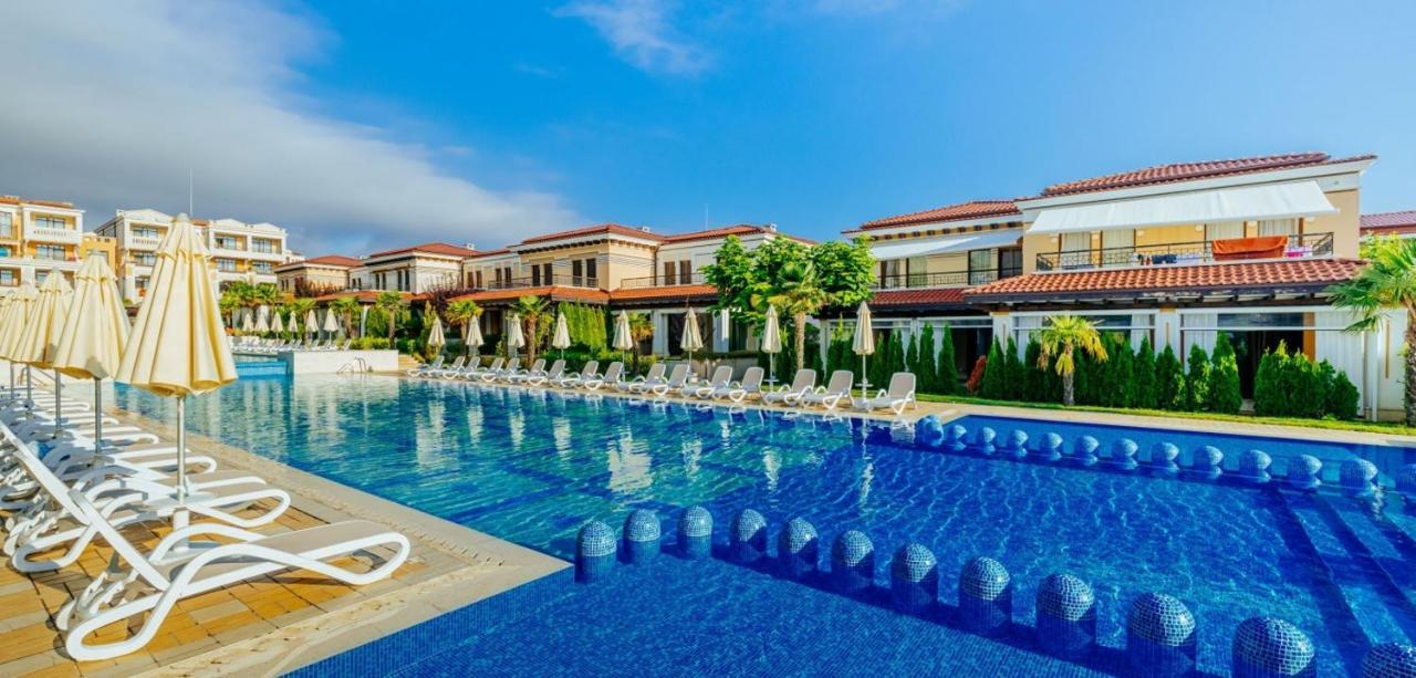 Lovely 1bd Apartment In A Luxury Resort In Sozopol