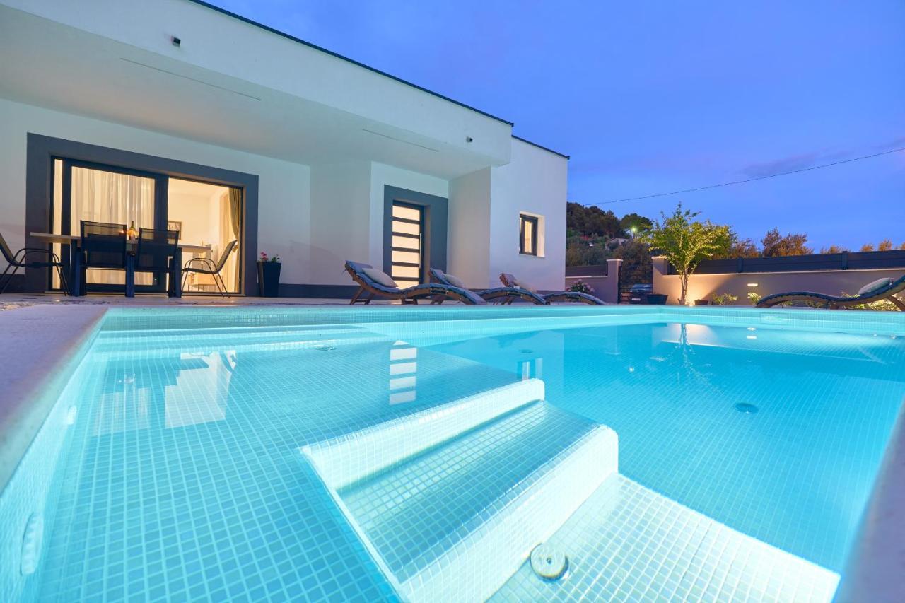 Holiday Home South Cliff