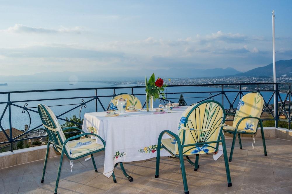 Verga Majestic Sunsets Villa Close To The Beach