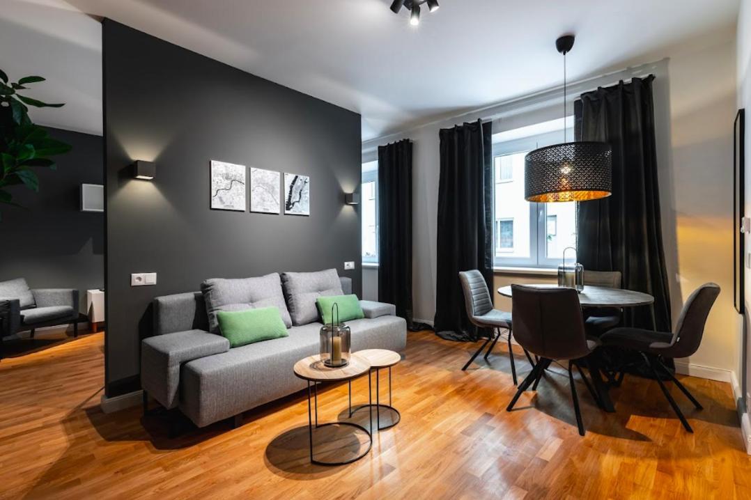 Authentic Apartment Next To Schwedenplatz