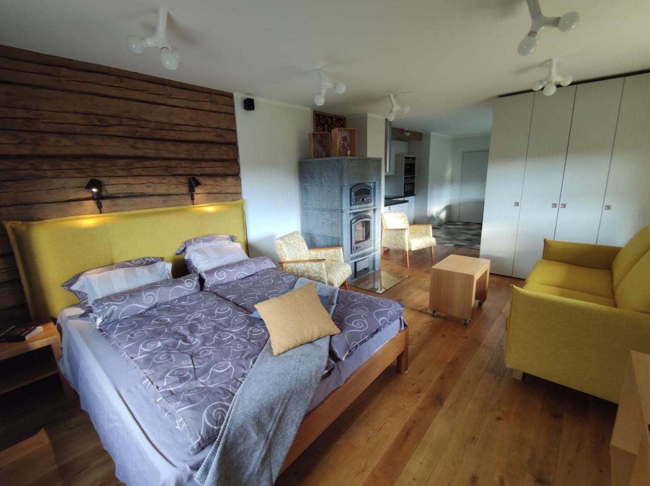 Arte Golf Apartment