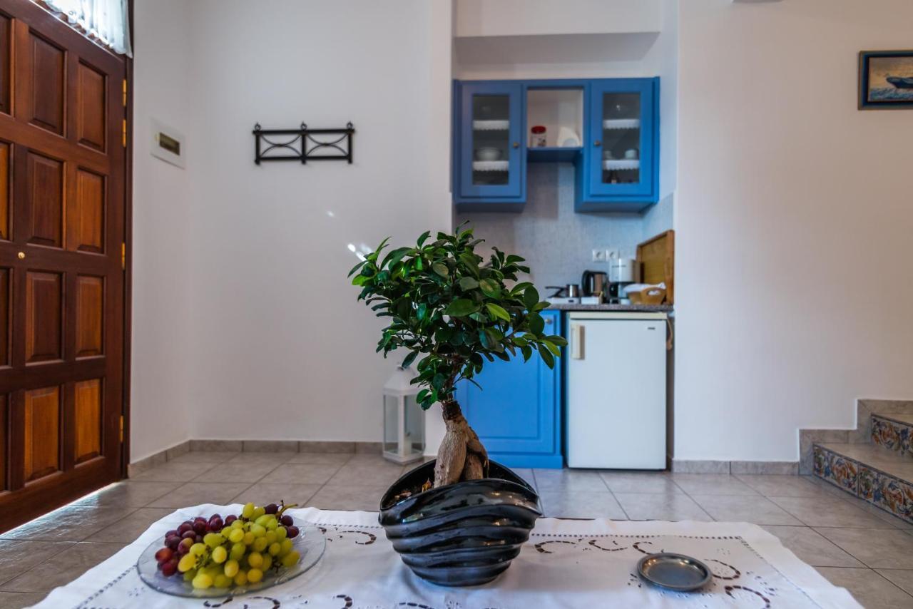 Villa Notos Studios