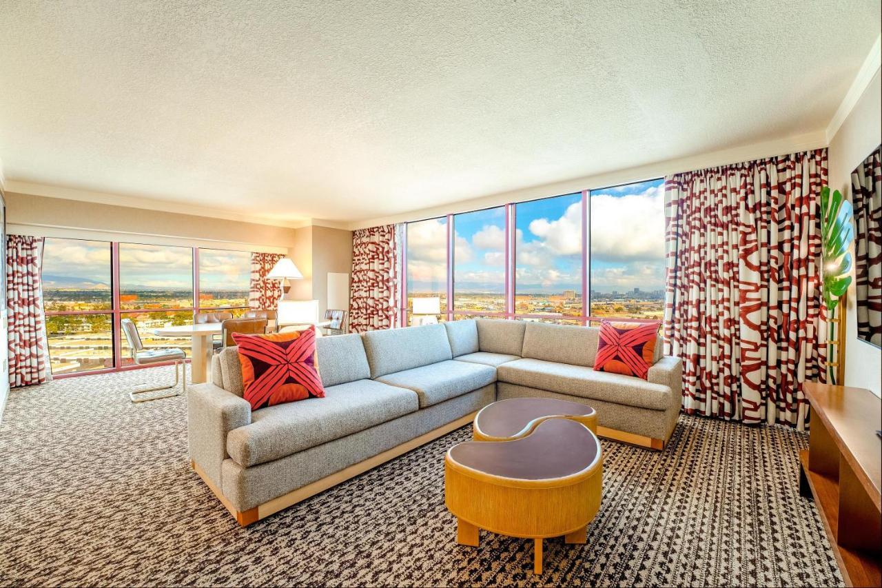 Rio Hotel & Casino, A Destination By Hyatt Hotel