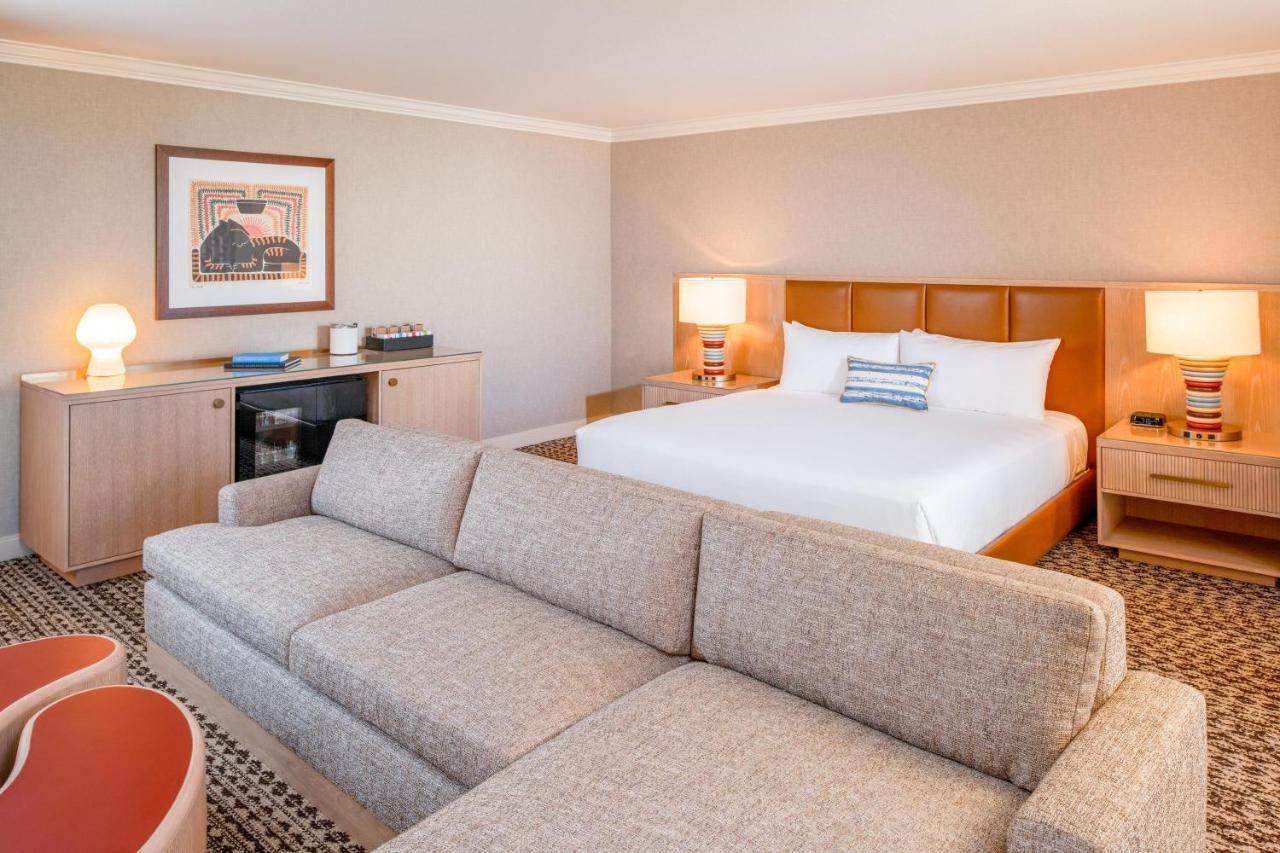 Rio Hotel & Casino, A Destination By Hyatt Hotel