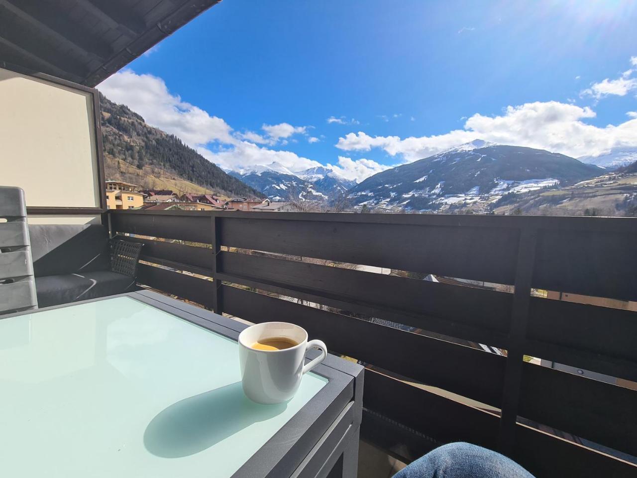 Alpen Apartment The View
