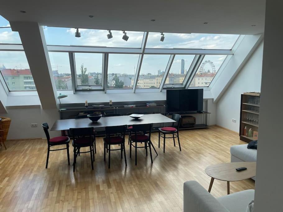 360 View Loft 3