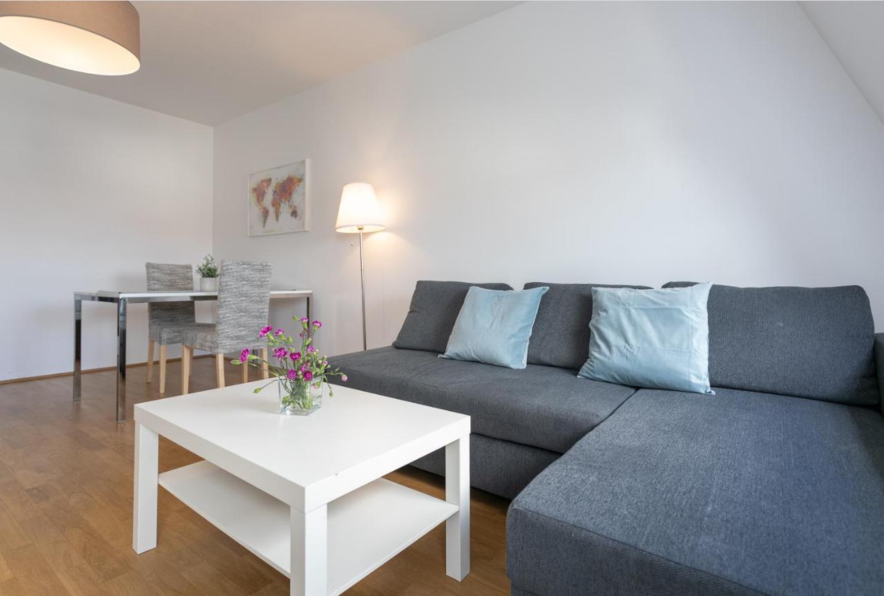 Between Schoenbrunn & City Center Apt 35