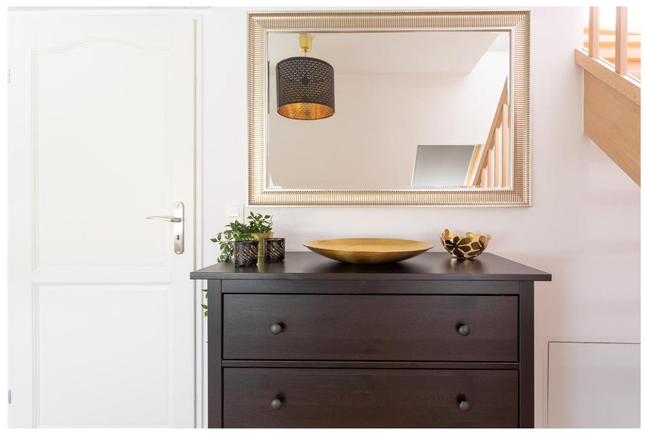 N46 Penthouse Near Schoenbrunn. Amazing Terrace! N46