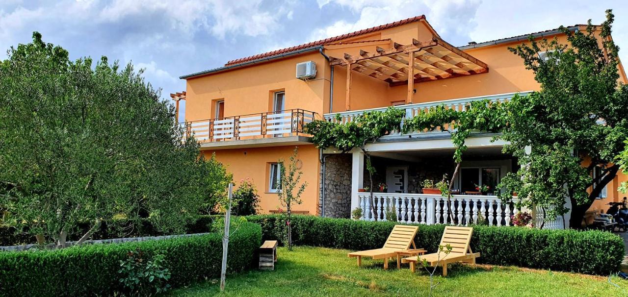 Apartmani Natalija I Zala