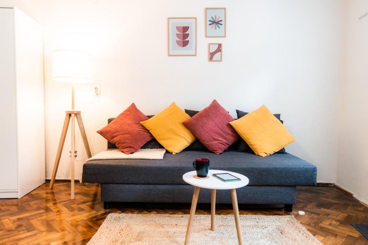 Charming Studio Ideal For Getaways Or Workations In Sibiu's Medieval City Center