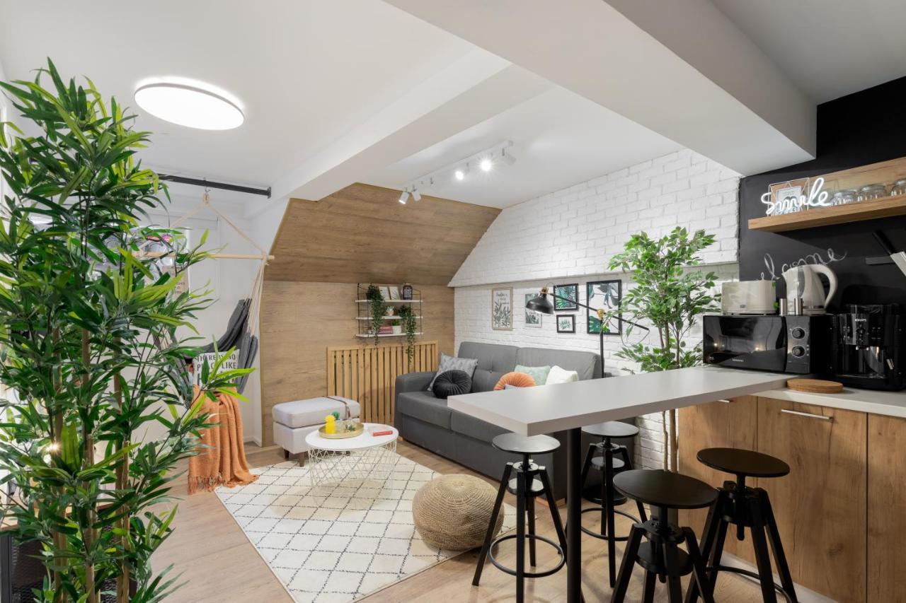 Historical Center 2 by Citylife Suites