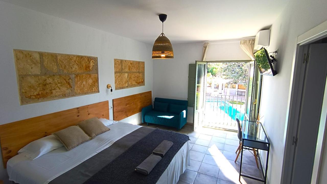Hostal Alma