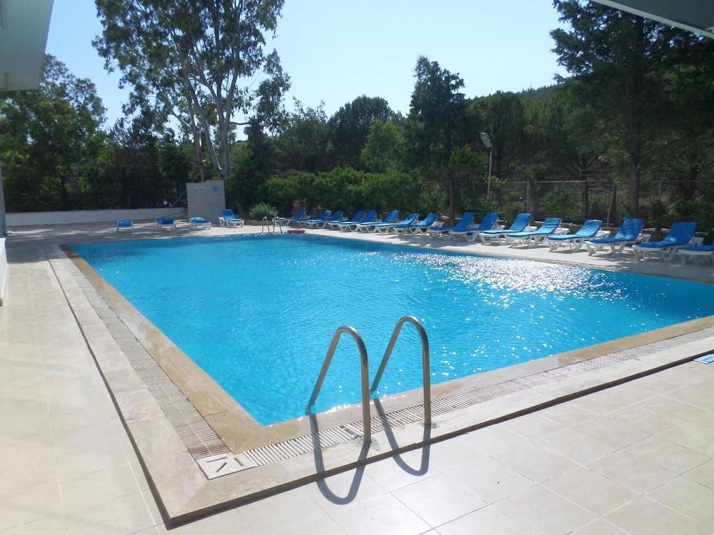 Tabiat Park Hotel