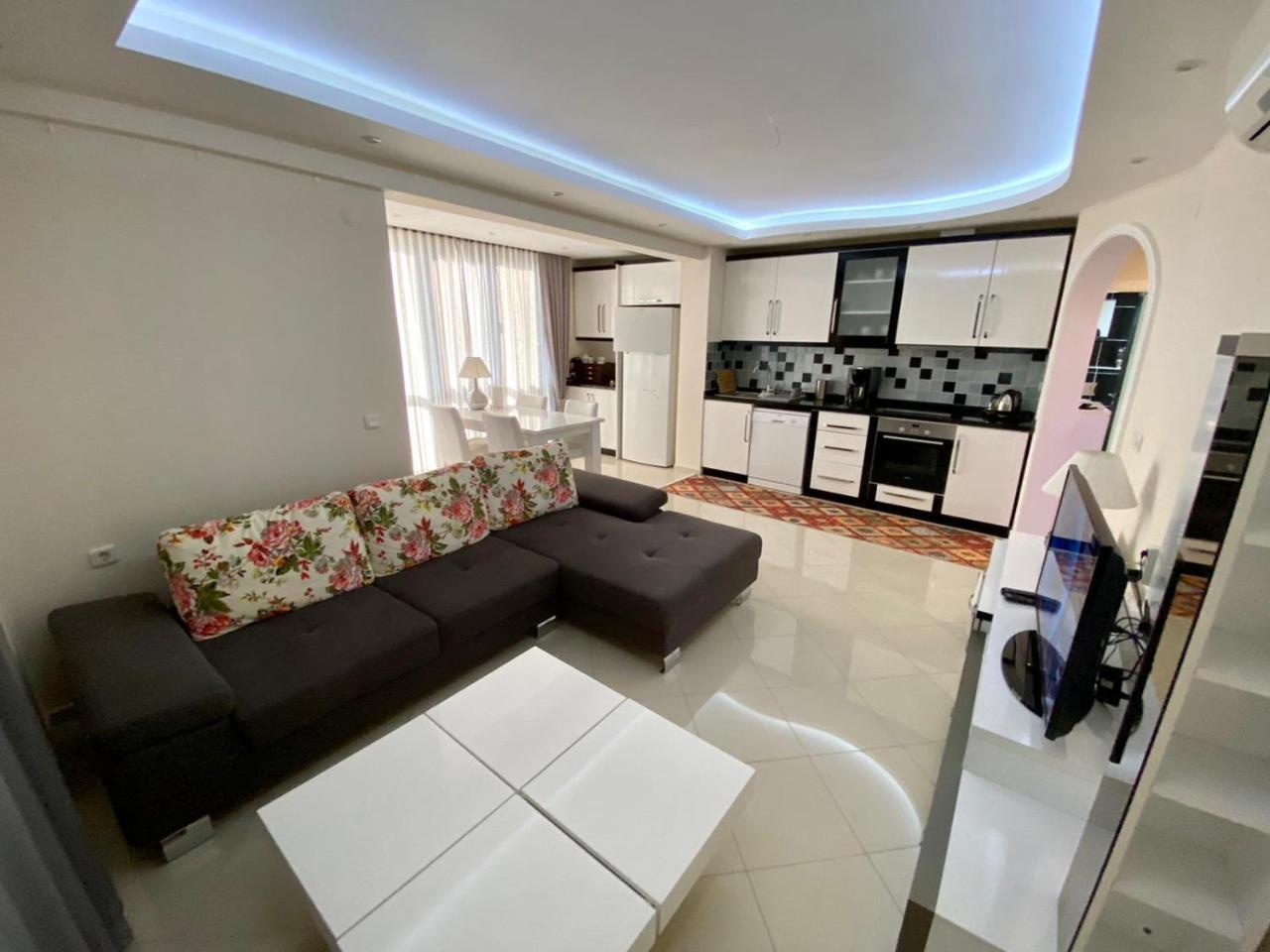 Modern 2bedroom Apt On Cleopatra