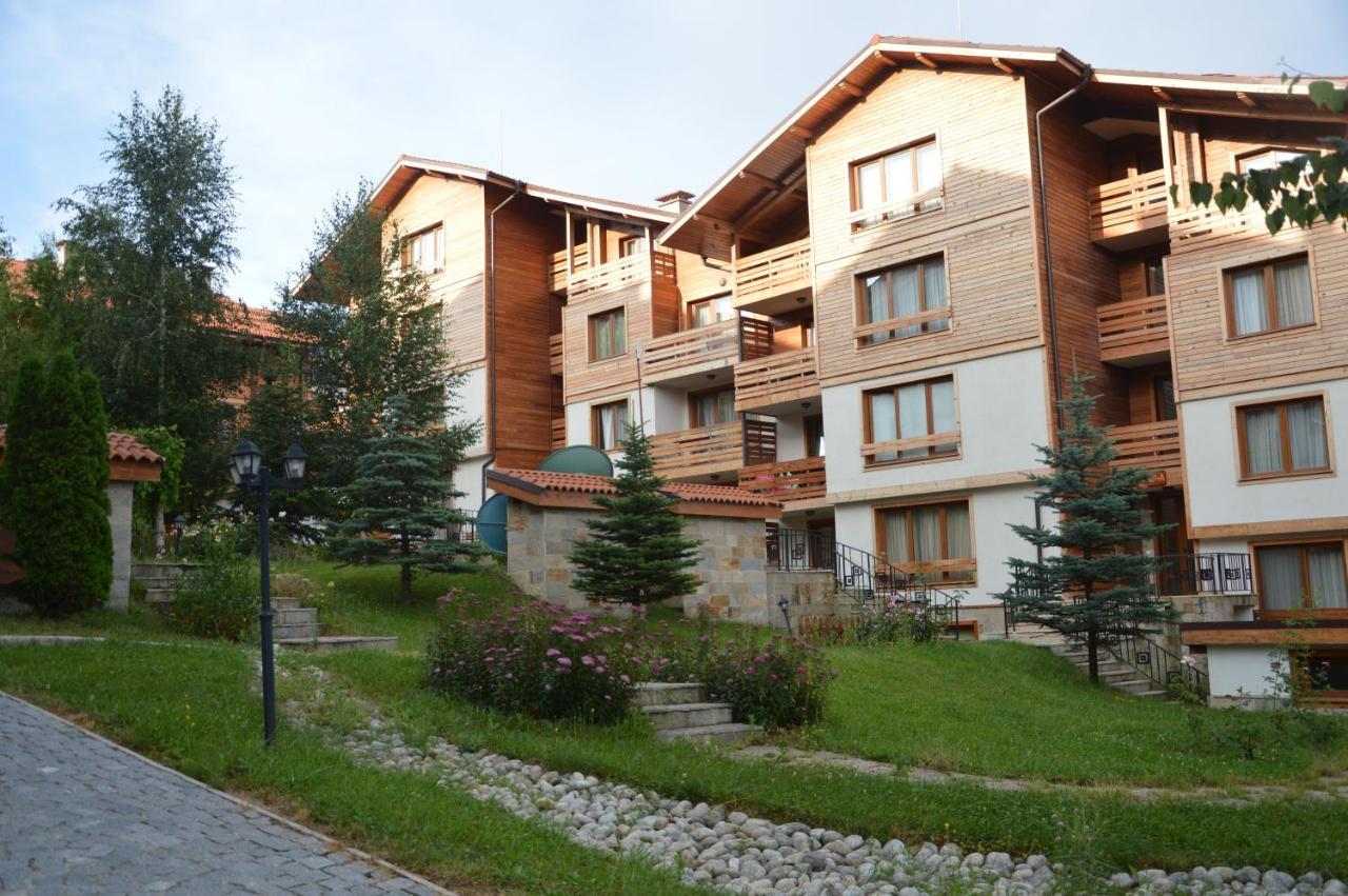 One Bedroom Apartment In Gated Complex