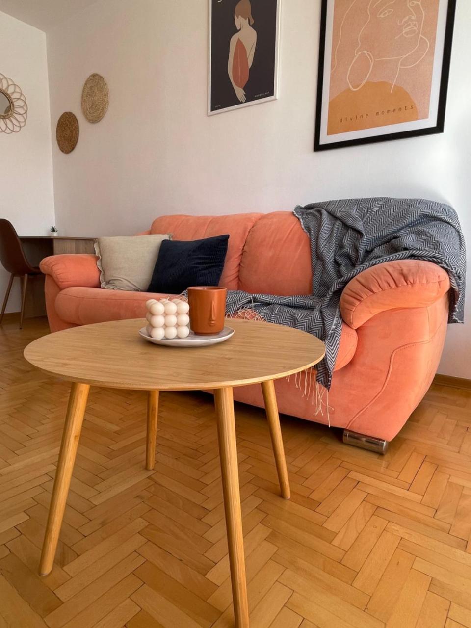 City Garden Apartment